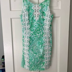 Lily Pulitzer size 4 dress. Excellent used condition. Only worn a few times.